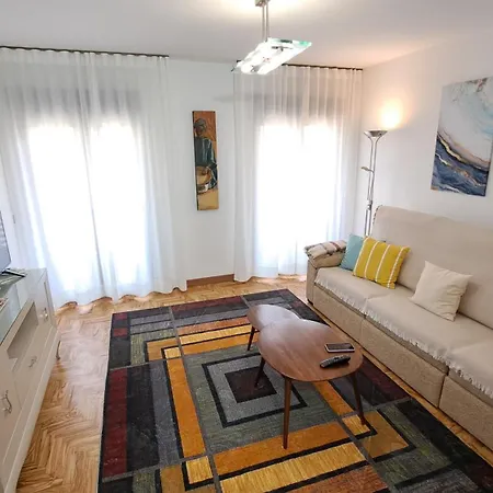 Apartment Center *